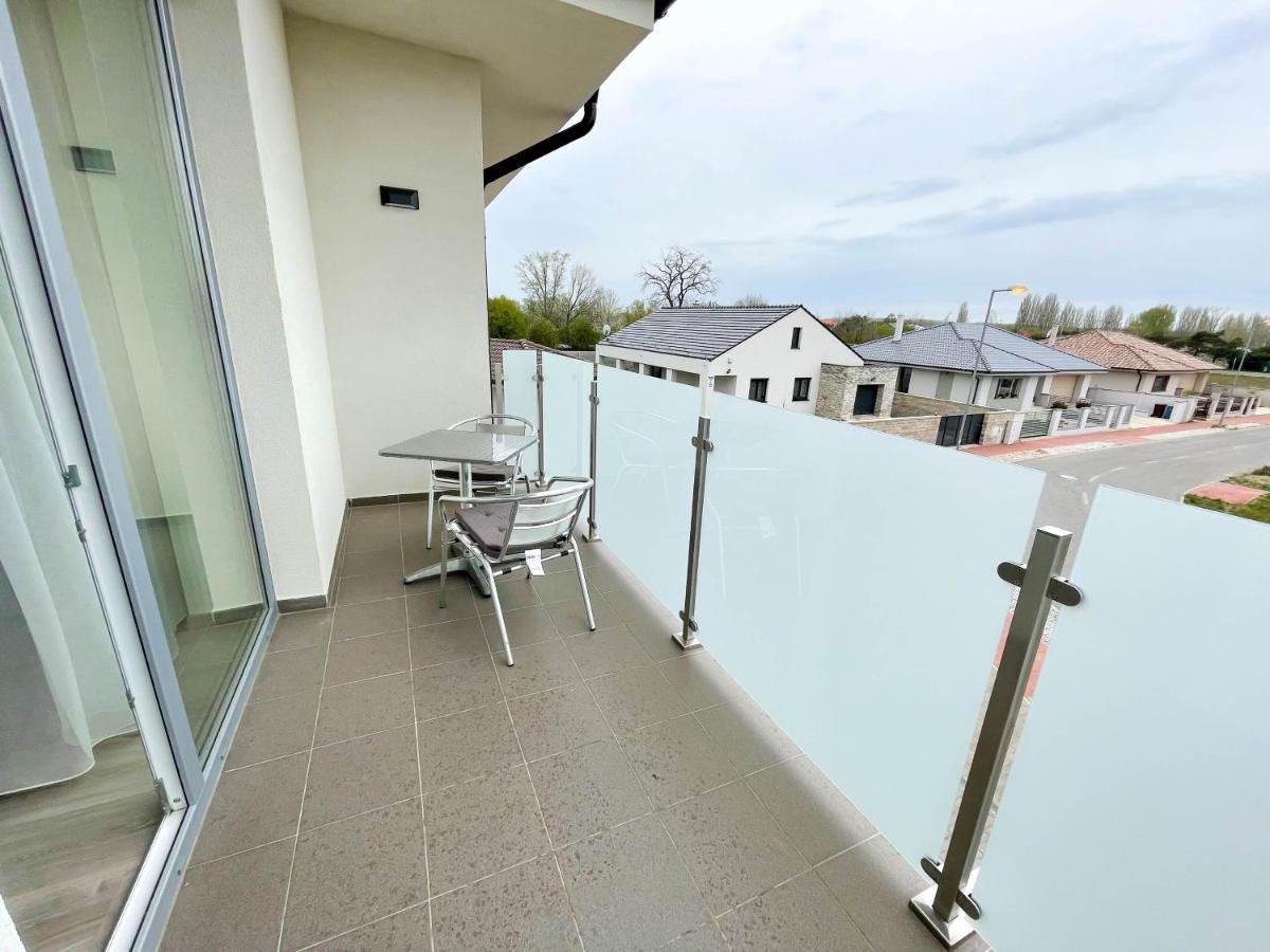 Dunajská Streda Apartmany Katalin מראה חיצוני תמונה
